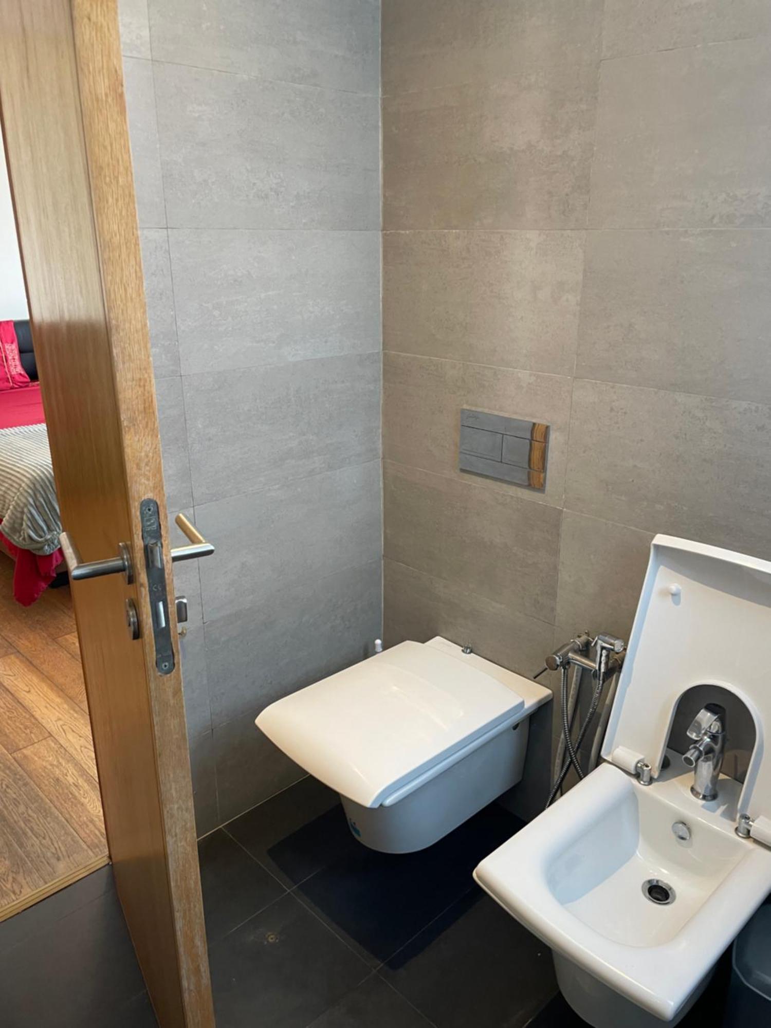 Appartement Superb New With View & Free Parking *